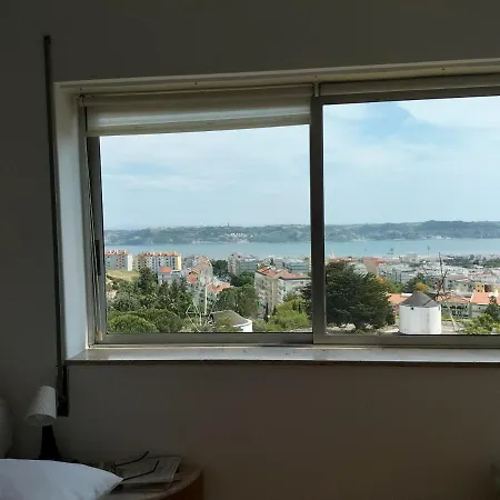What A Wonderful River View Belem Flat